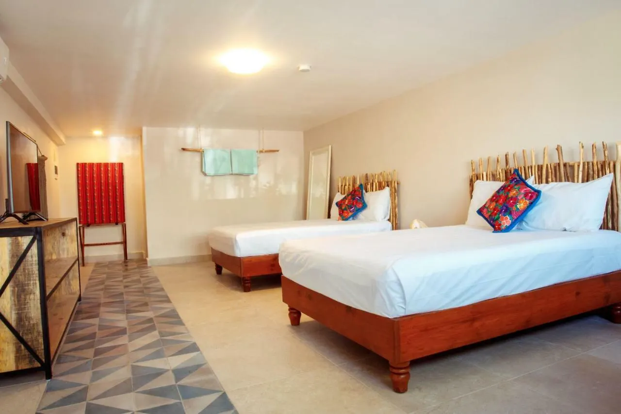 Chiibal Hostel Cancun 0*,